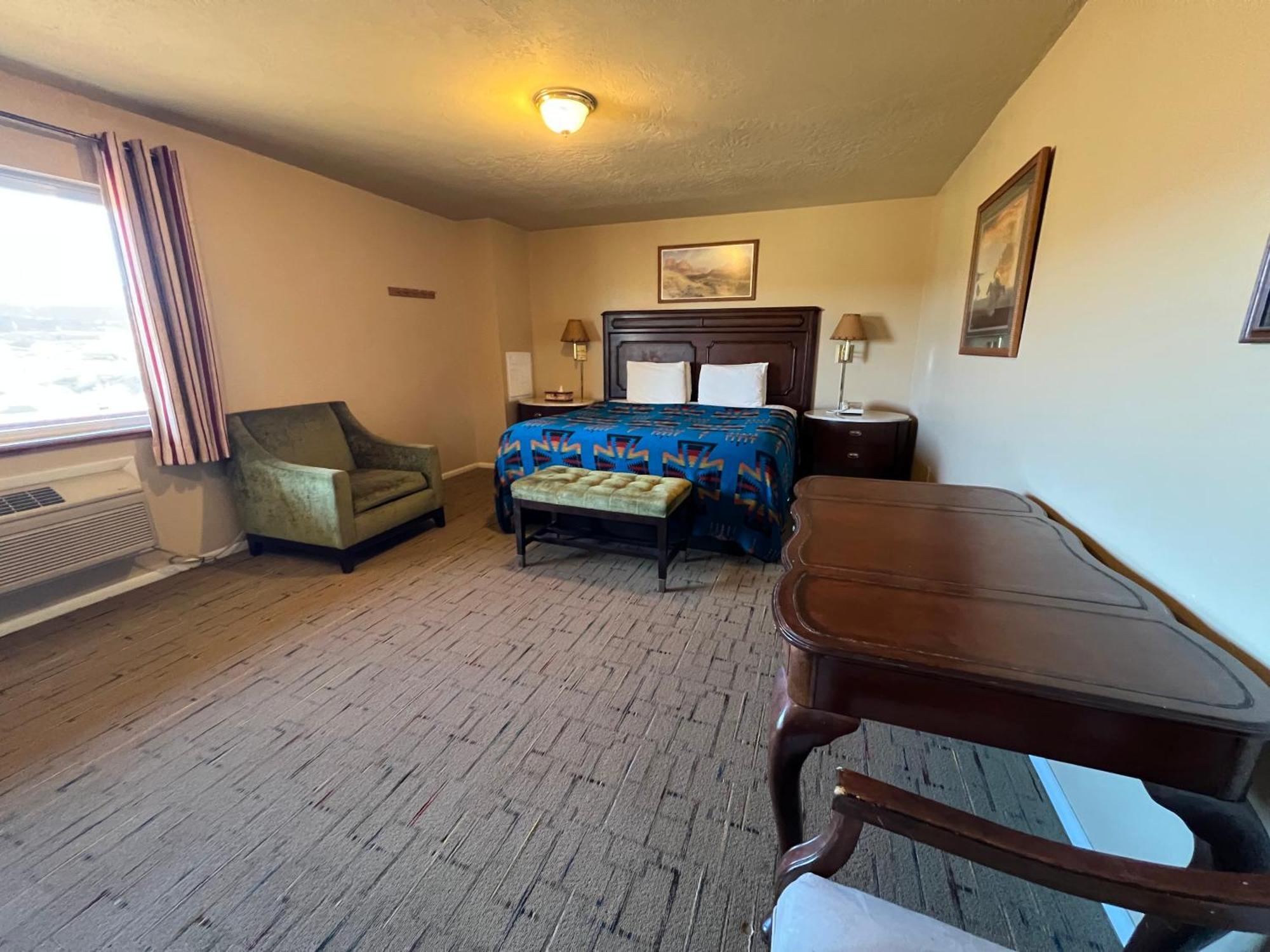 The Rim Rock Inn ทอร์รีย์ ภายนอก รูปภาพ