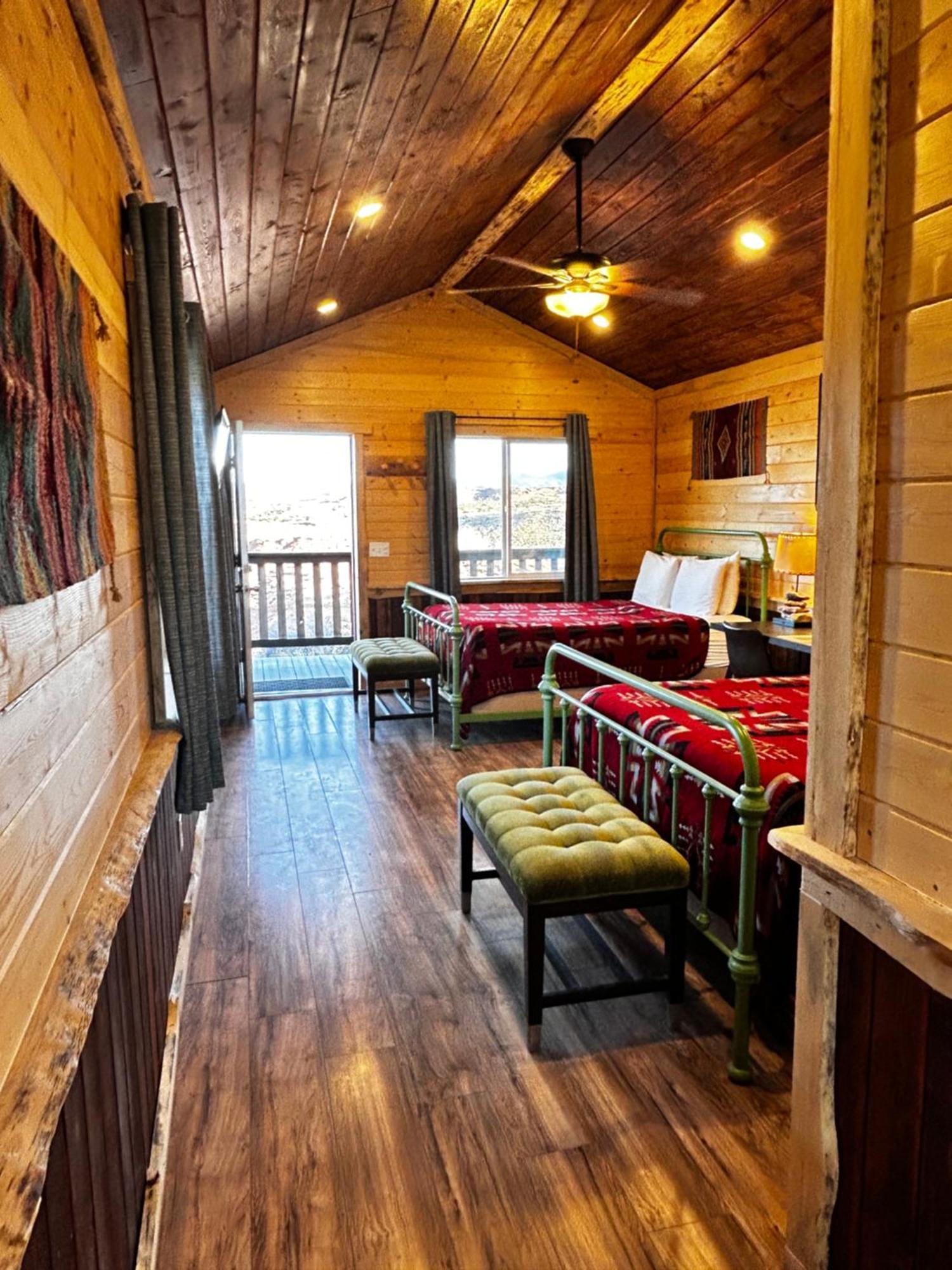The Rim Rock Inn ทอร์รีย์ ภายนอก รูปภาพ
